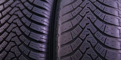Nicht überall, wo Öko drauf steht, ist auch Öko drin. Das zeigt der Reifen-Test des TCS. Welche Reifen, wie gut abgeschnitten haben, lesen sie im Beitrag.